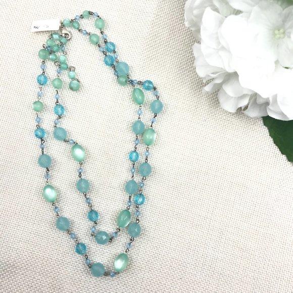 Beautiful Robert Rose Blue Beaded Gemstone Necklace - Picture 3 of 12